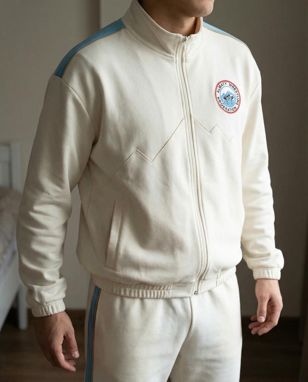 Визуализация дизайна одежды для организации из Казахстана. AI — креатор