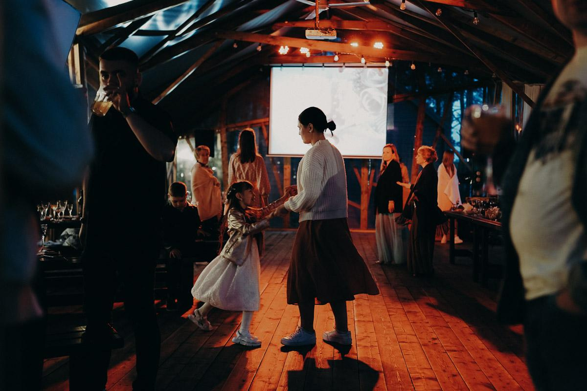 Ирина и Андрей. Ася Краснова