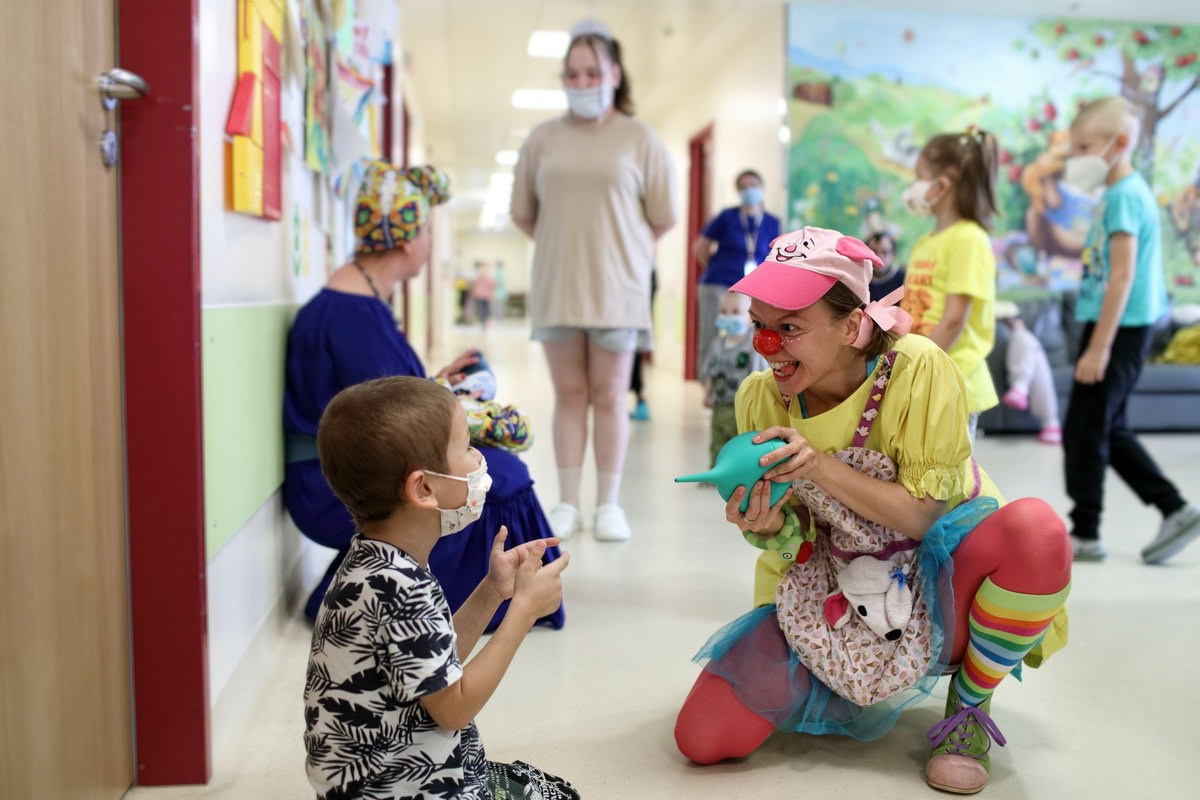Больничные клоуны. Национальный центр детской гематологии, онкологии и иммунологии имени Дмитрия Рогачёва
