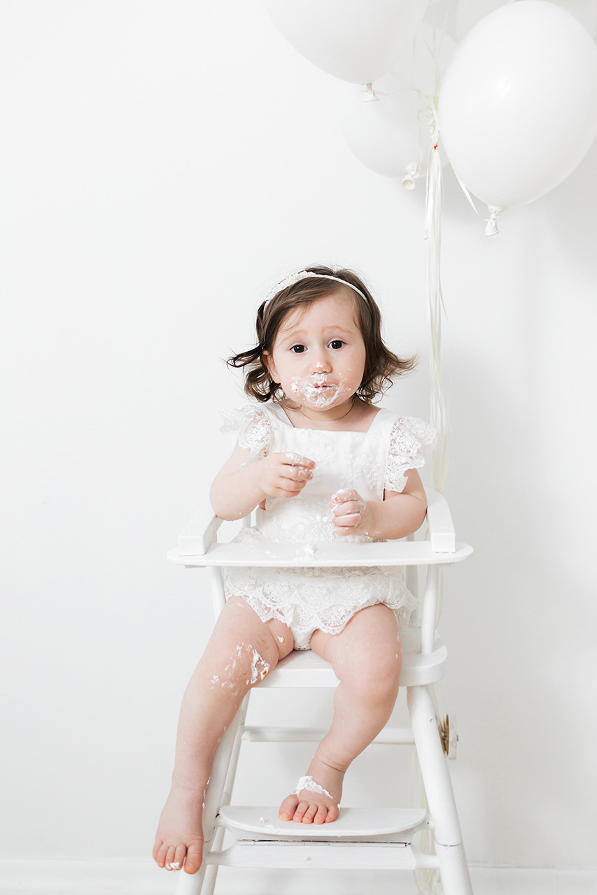 Видео-ролик на первый день рождения. Детская фотостудия «Лиммеридж» в Санкт-Петербурге