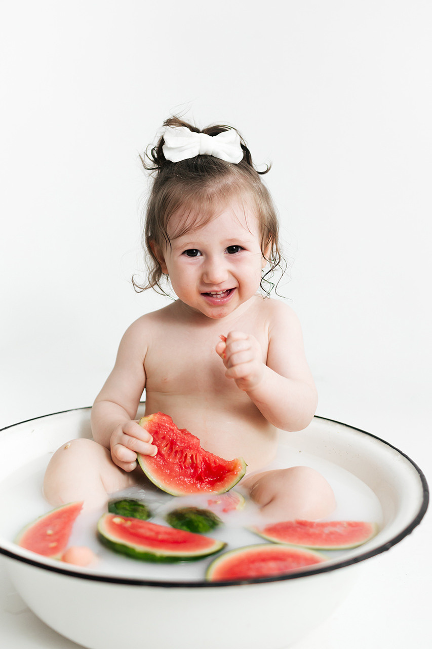 Видео-ролик на первый день рождения. Детская фотостудия «Лиммеридж» в Санкт-Петербурге