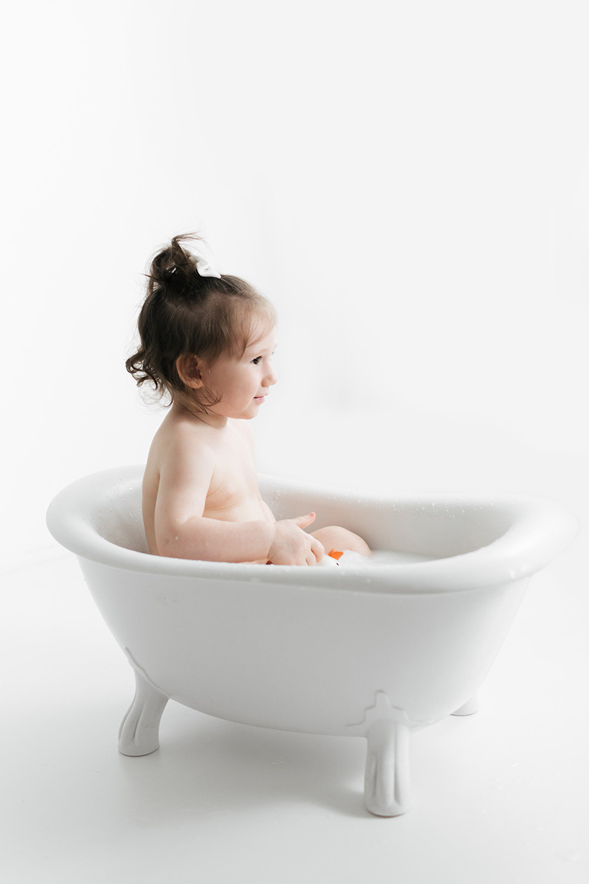 Видео-ролик на первый день рождения. Детская фотостудия «Лиммеридж» в Санкт-Петербурге