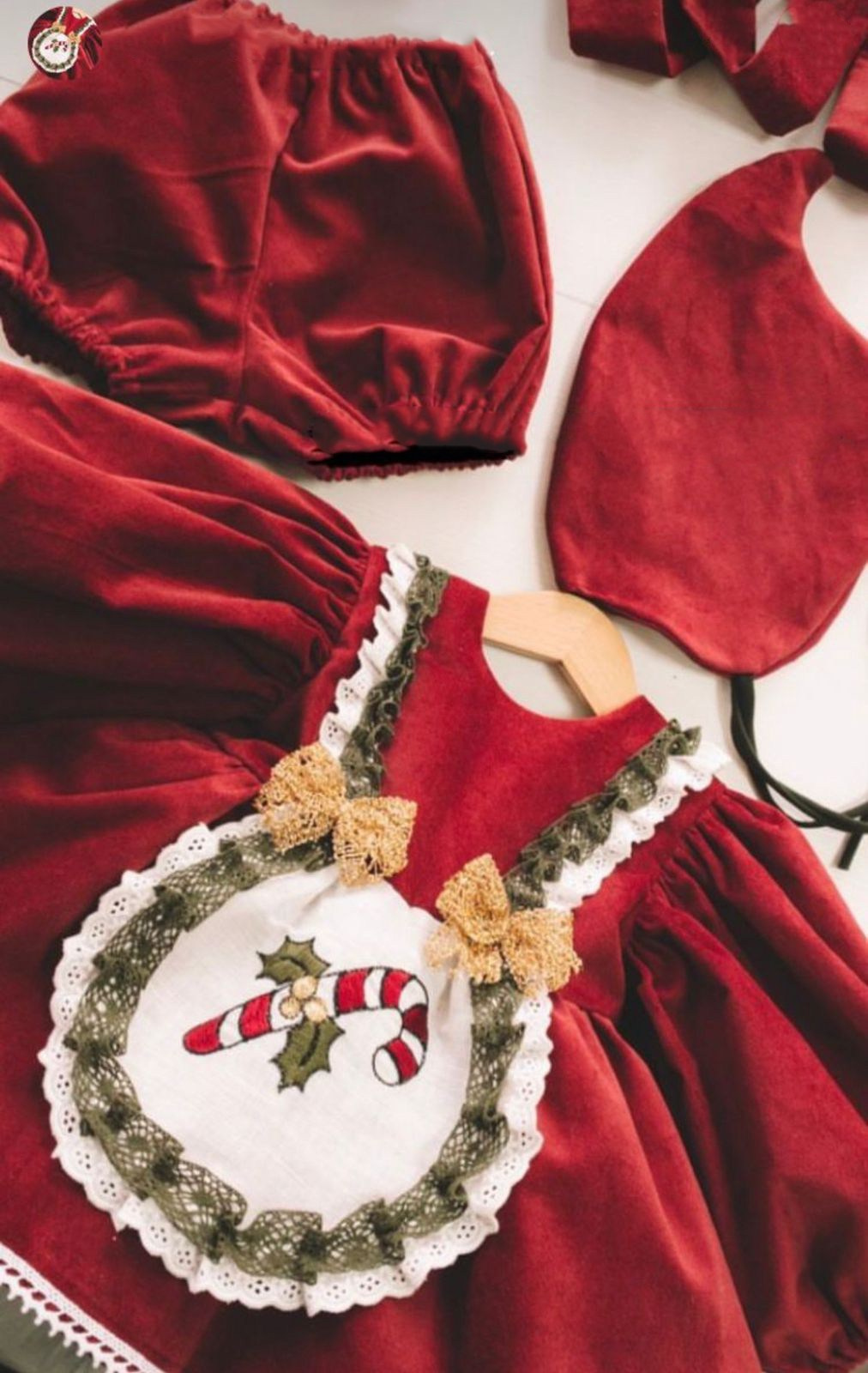 Для девочек 2-5 мес. Фотограф новорожденных в Москве Воробьева Юлия