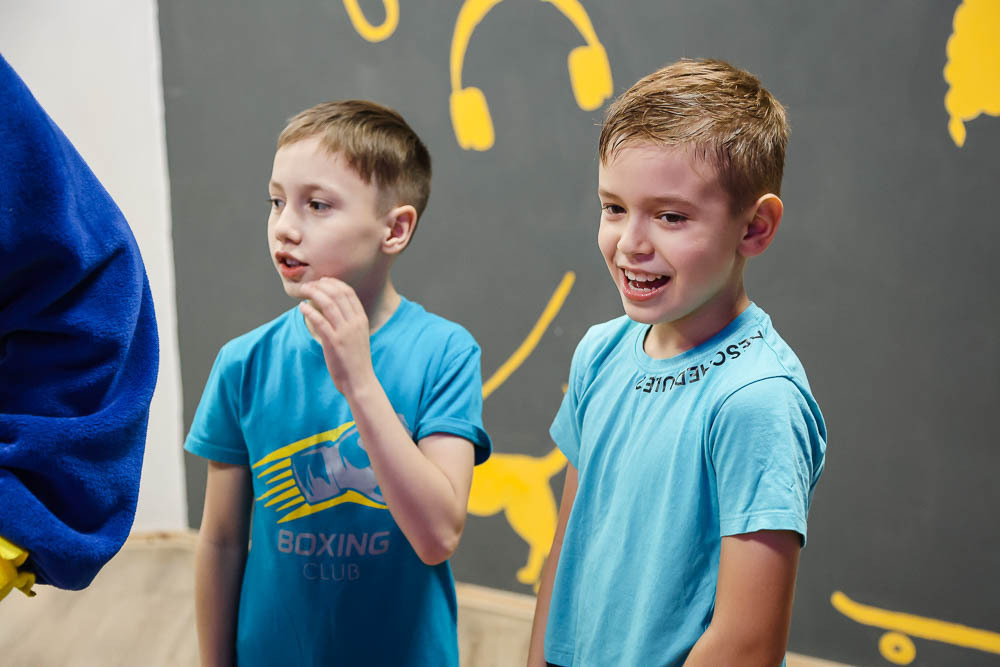 День рождения. Фотограф Григорьева Ольга. Портретная, семейная съёмка, Love Stori, видеосъёмка в городе Чита. Выпускные альбомы, фотокниги