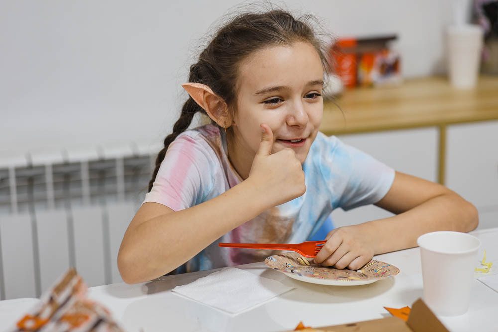 День рождения. Фотограф Григорьева Ольга. Портретная, семейная съёмка, Love Stori, видеосъёмка в городе Чита. Выпускные альбомы, фотокниги