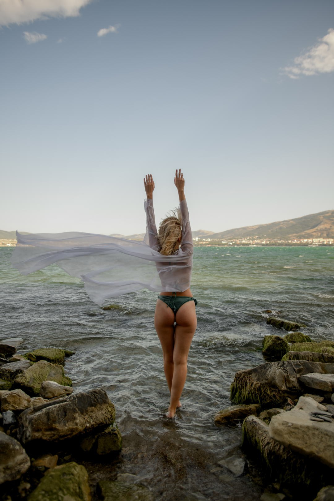 Индивидуальная фотосессия Анастасия на пляже Метрополь — фотограф Жанна Шестопалова