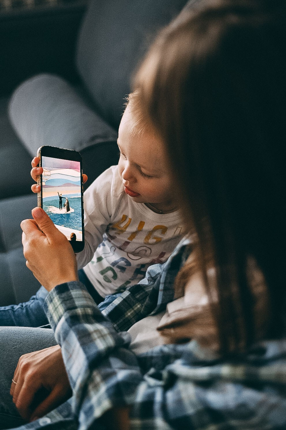 Семейная фотосессия дома плюс фотопрогулка. Фотограф в Сочи — Маргарита Поганова