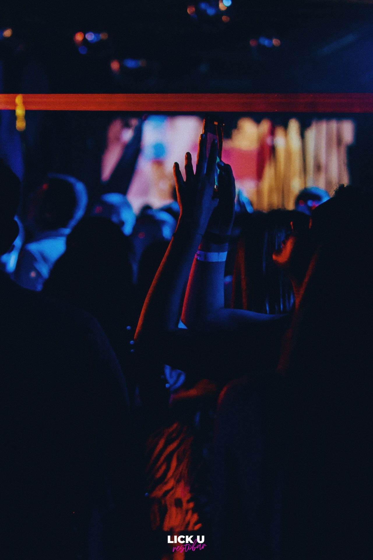 Ночная жизнь Смоленска. Фотограф | Михаил Буш Смоленск