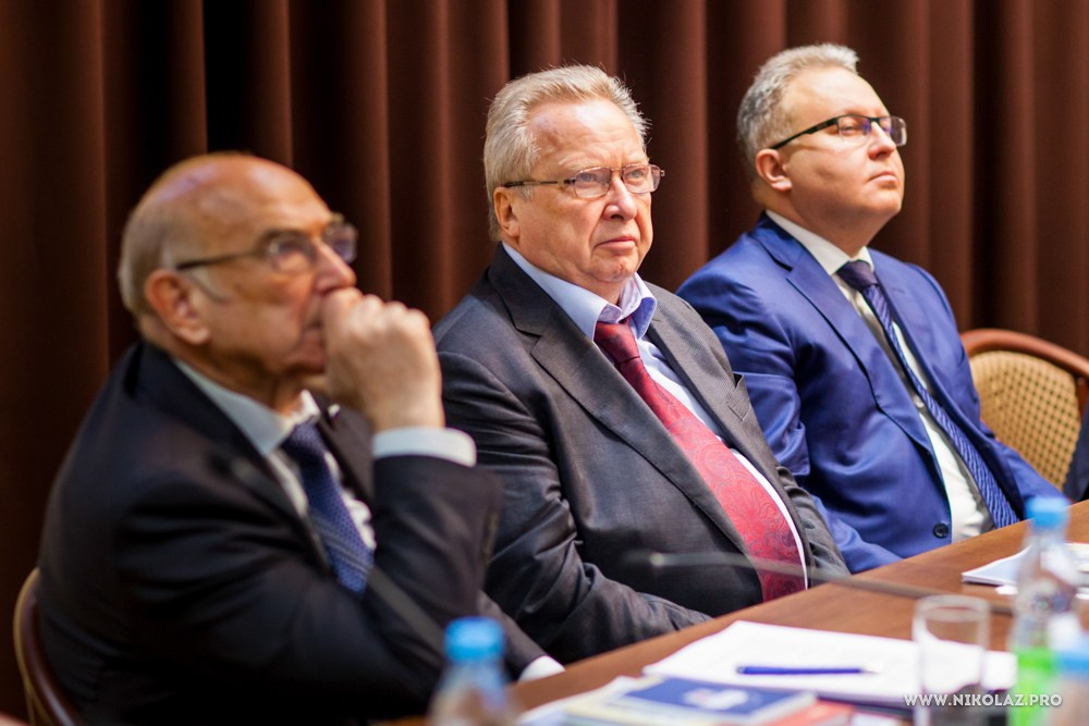 Министр энергетики. Видеооператор/Фотограф Николай Завьялов