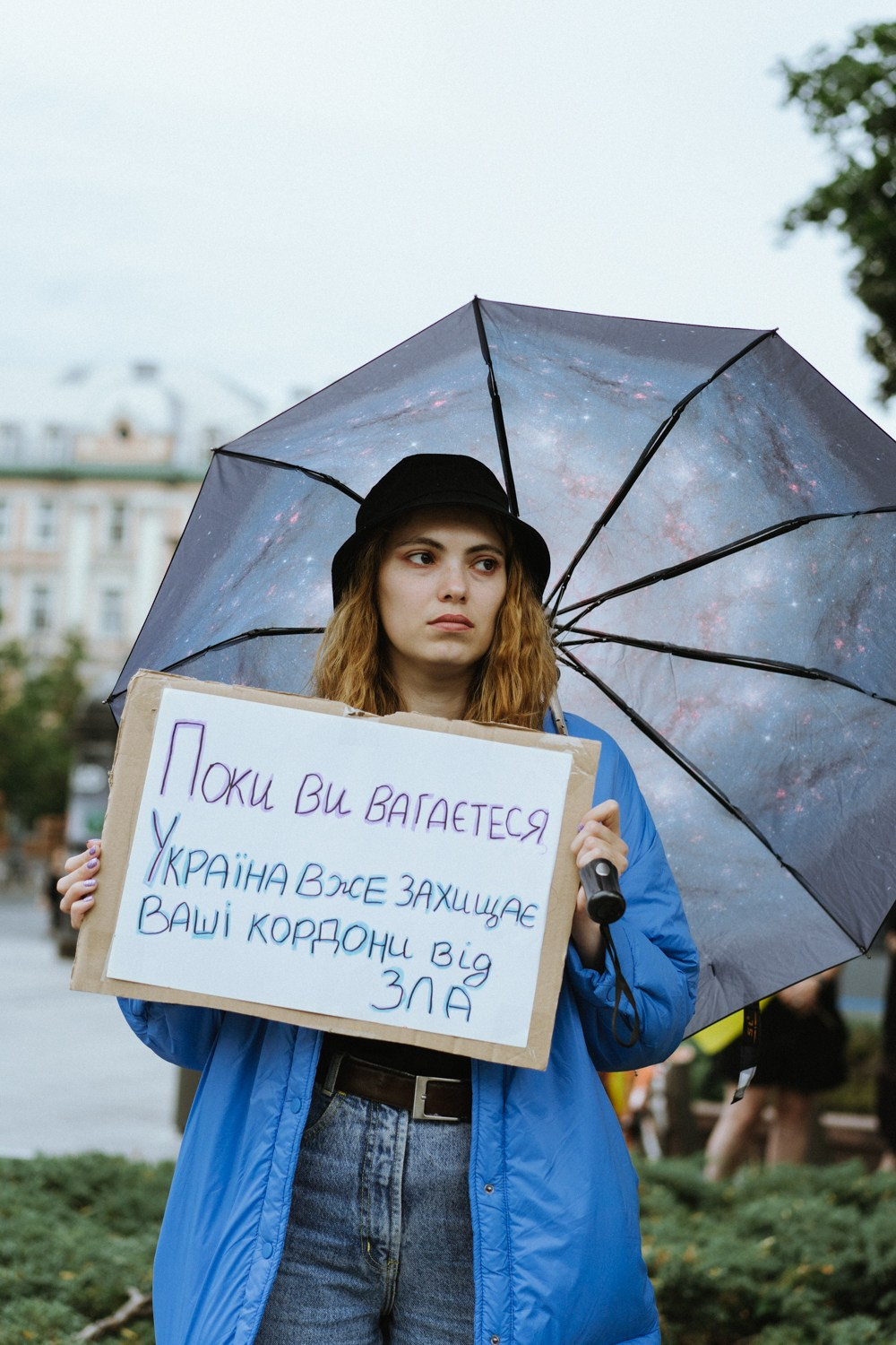 Ukraine — NATO. Photographer in Vilnius