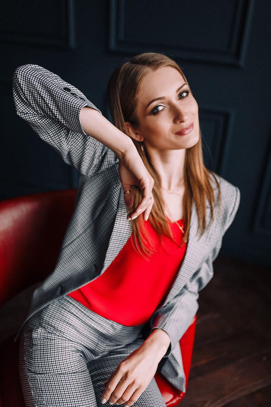 Вика. Портрет в студии. Свадебный и семейный фотограф Москва Екатерина Верижникова