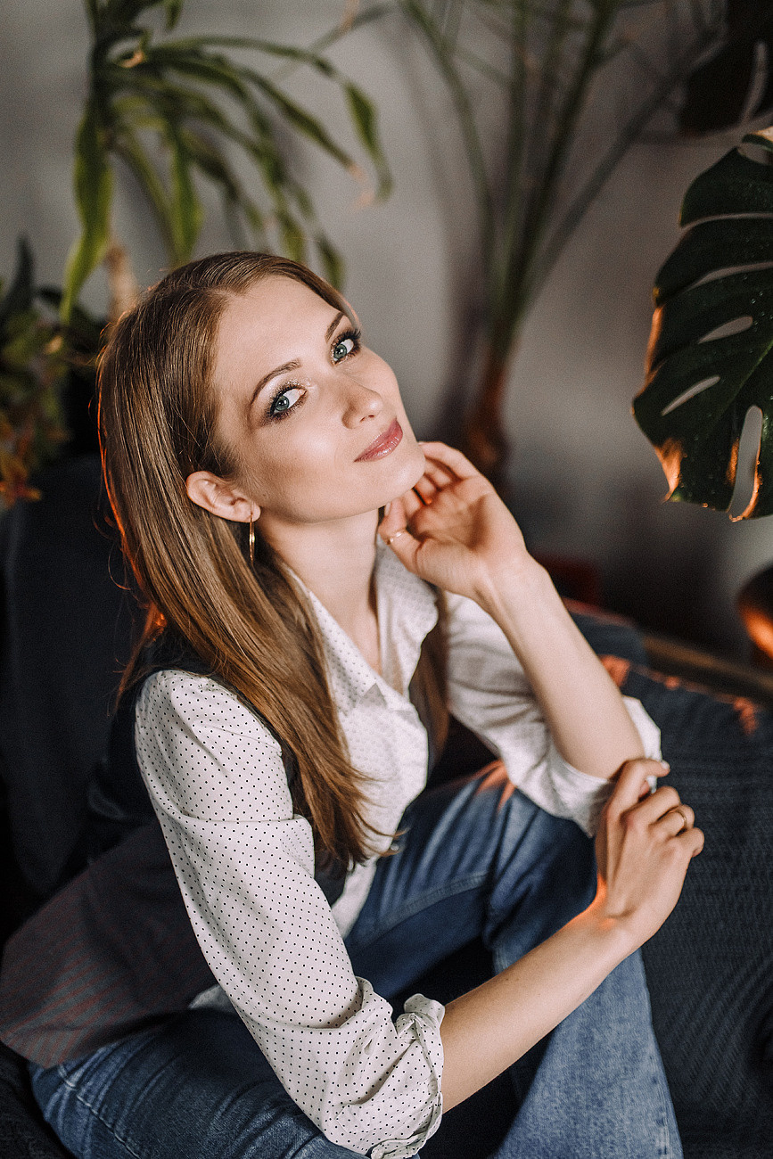 Вика. Портрет в студии. Свадебный и семейный фотограф Москва Екатерина Верижникова