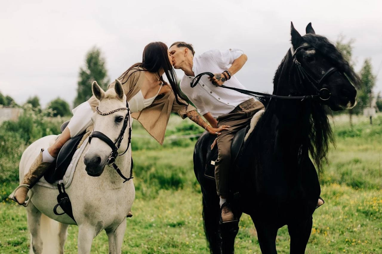 Ведущая Кэбш. Подрядчики и друзья сети свадебных площадок House for wedding