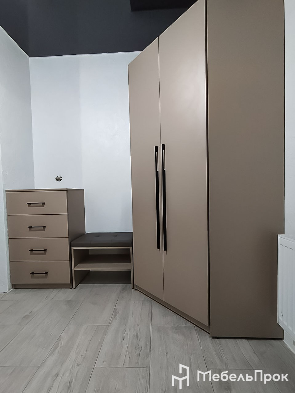 Шкафы распашные. Главная