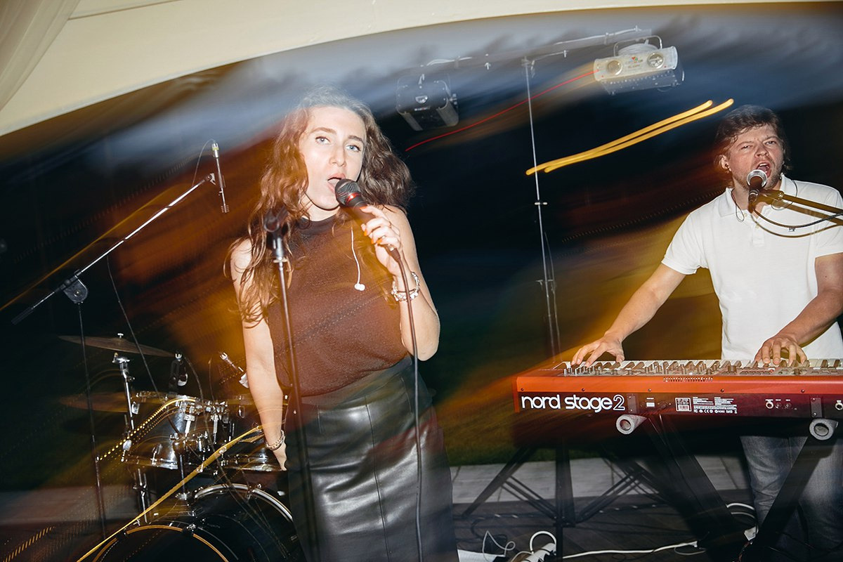 Саша и Таня. Main