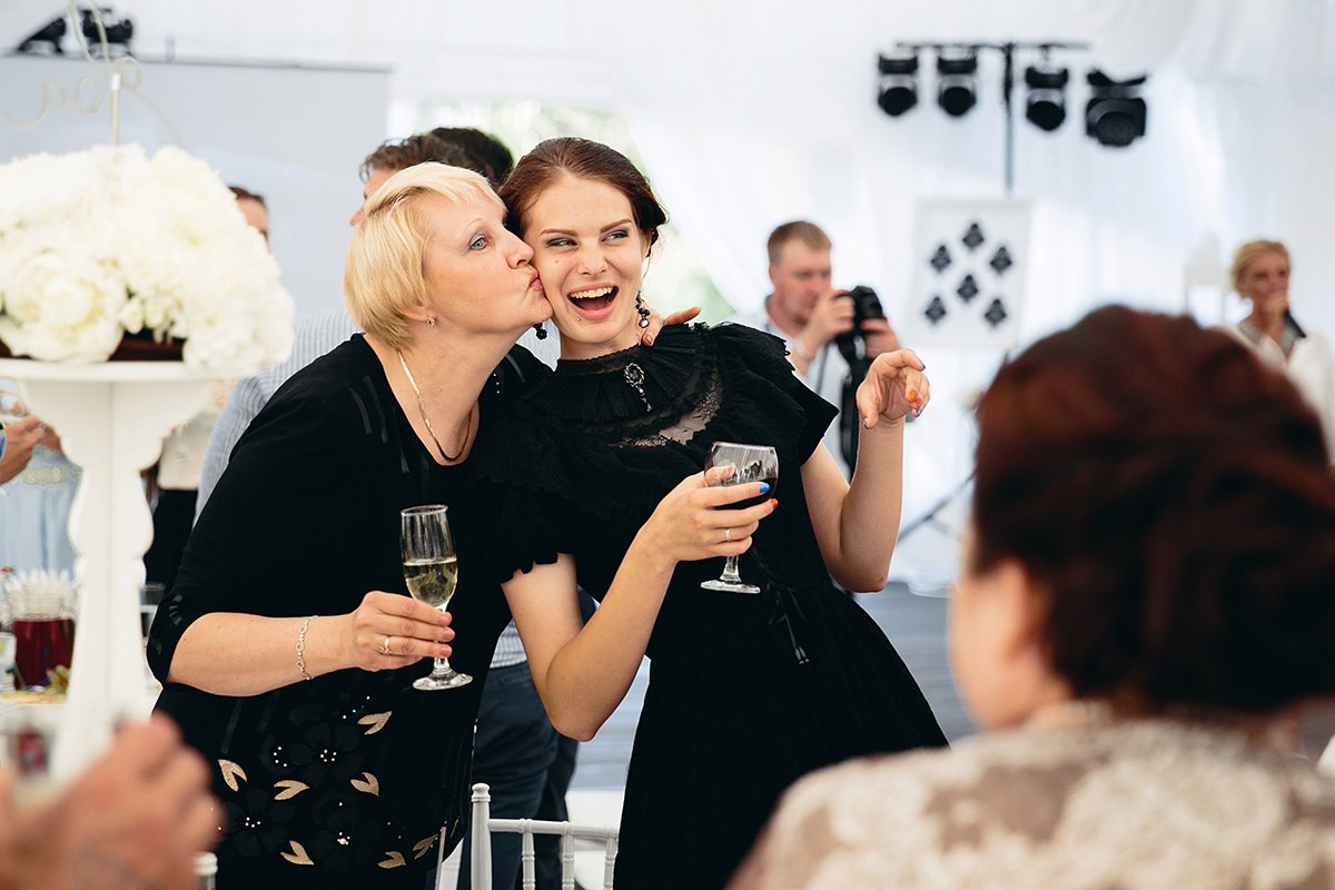 Саша и Таня. Main