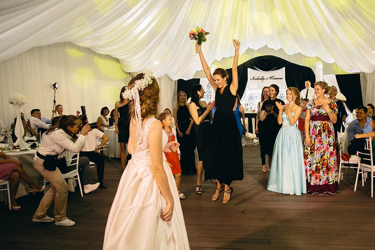 Саша и Таня. Main