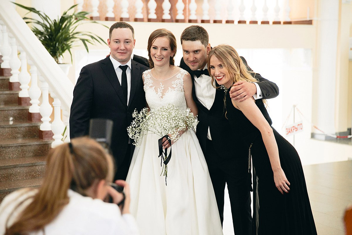 Саша и Таня. Main