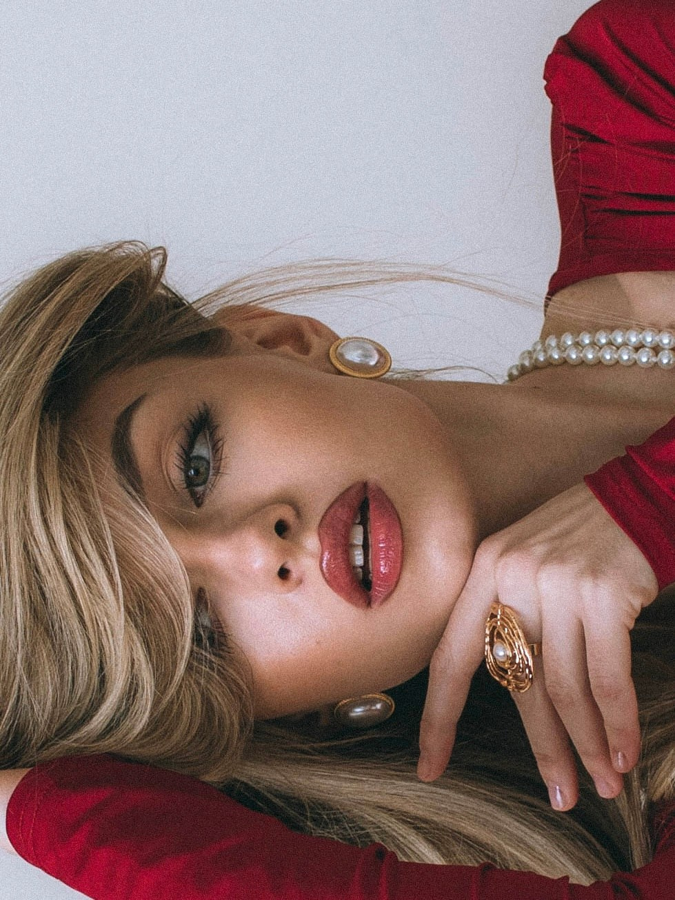 Алиса. Портретный и свадебный фотограф Москва Валерия Возняковская