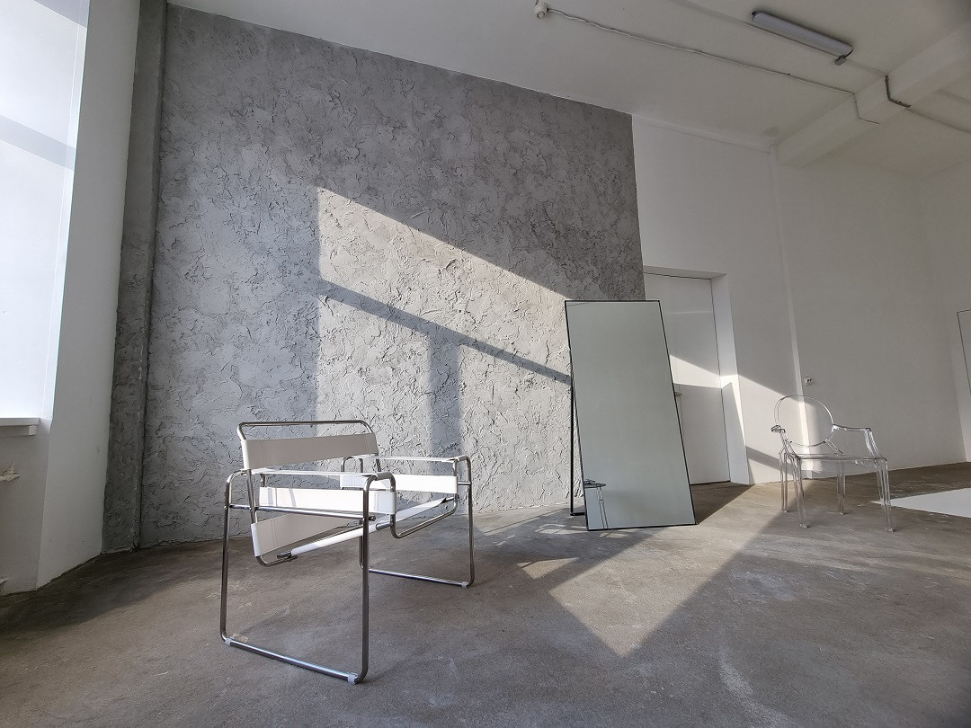 Большой Саввинский переулок 9с3, будни - 1600 руб/час; выходные - 1900 руб/час