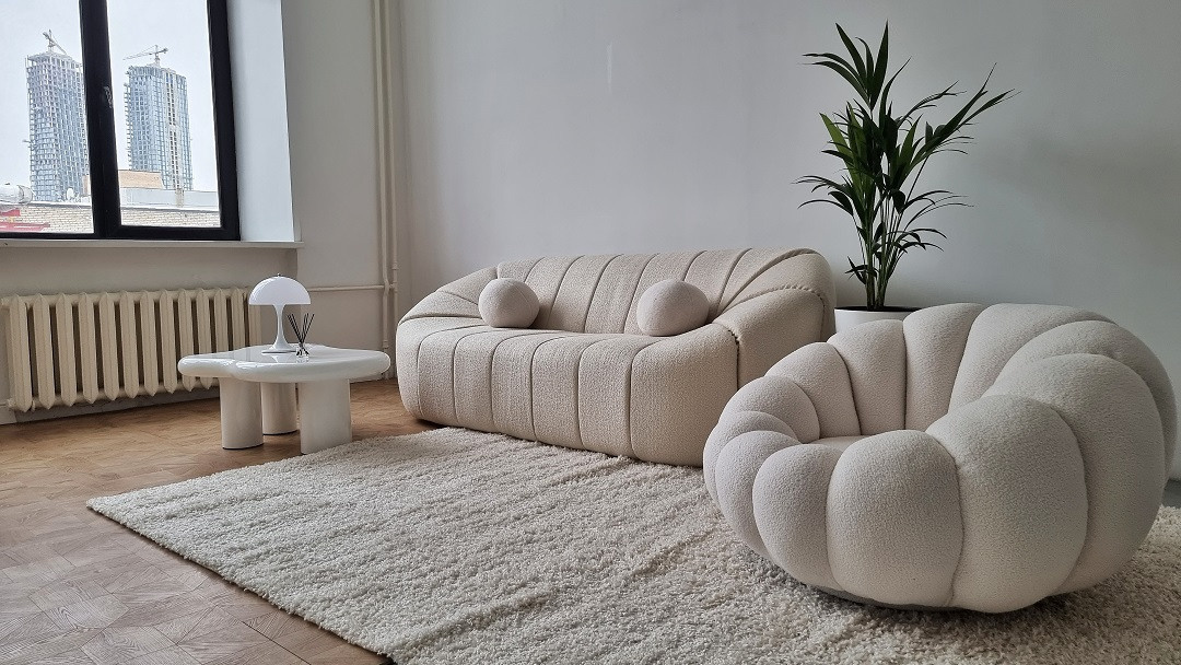 Большой Саввинский переулок 9с3, будни - 1900 руб/час; выходные - 2200 руб/час