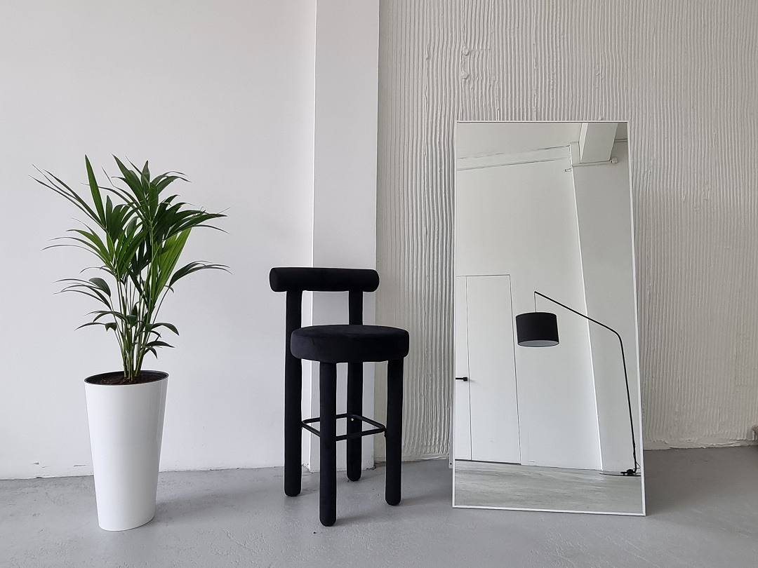 Большой Саввинский переулок 9с3, будни - 1900 руб/час; выходные - 2200 руб/час