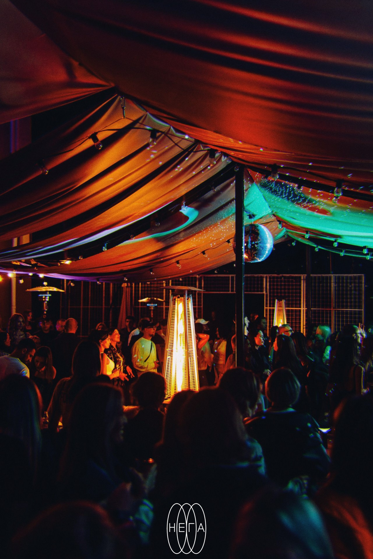 Ночная жизнь Смоленска. Фотограф | Михаил Буш Смоленск