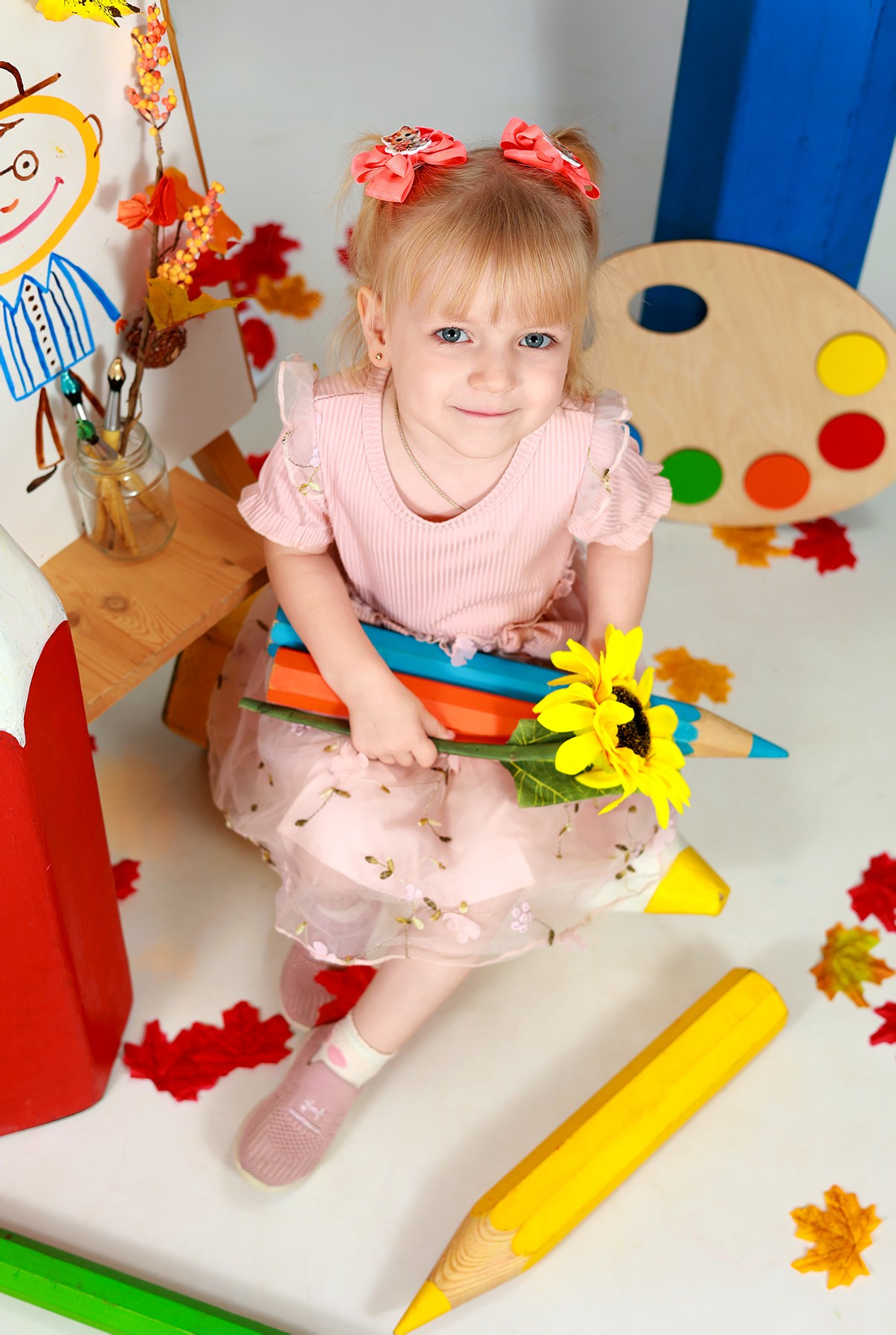 Краски осени. Выпускные альбомы в Иваново в детский сад и школу. Александр и Светлана Янкины