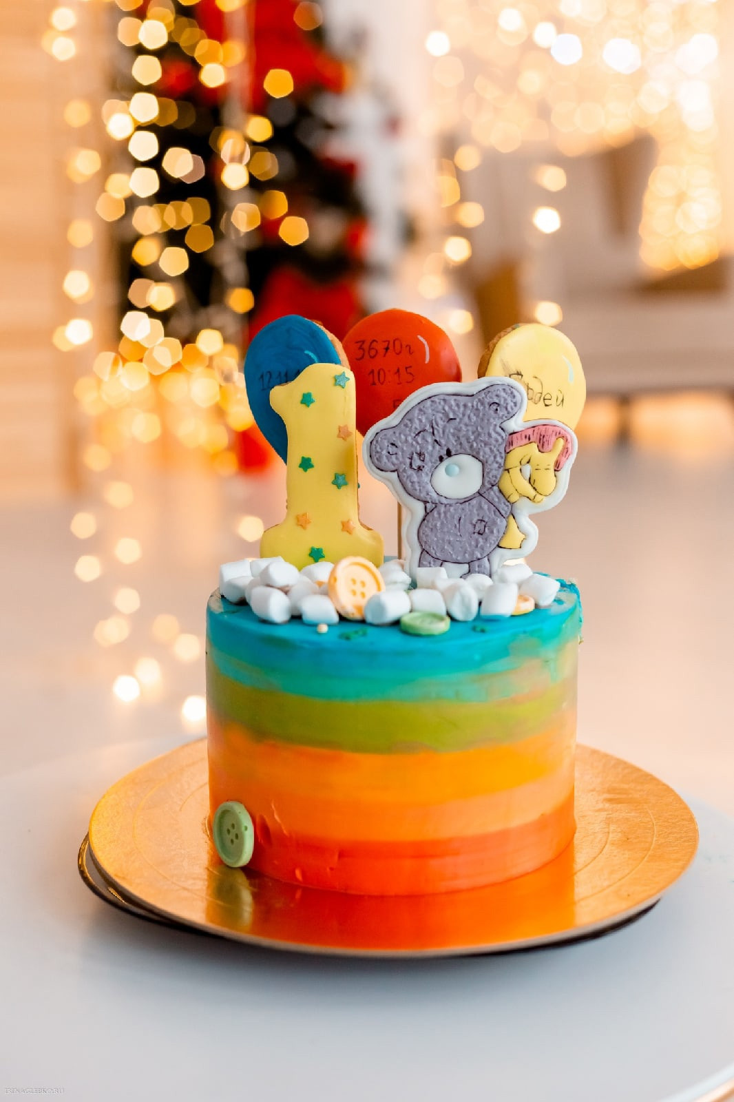 Тортики, шарики на годики. Детская фотостудия в Санкт-Петербурге