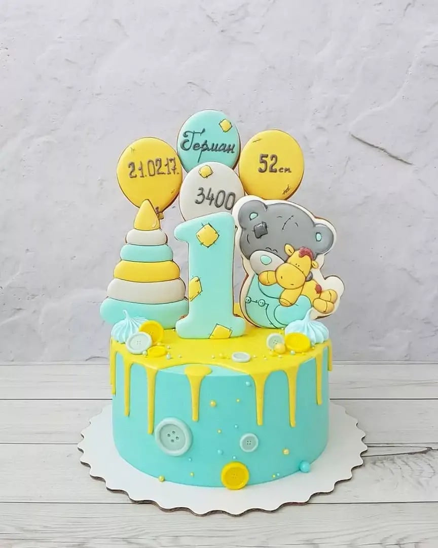 Тортики, шарики на годики. Детская фотостудия в Санкт-Петербурге