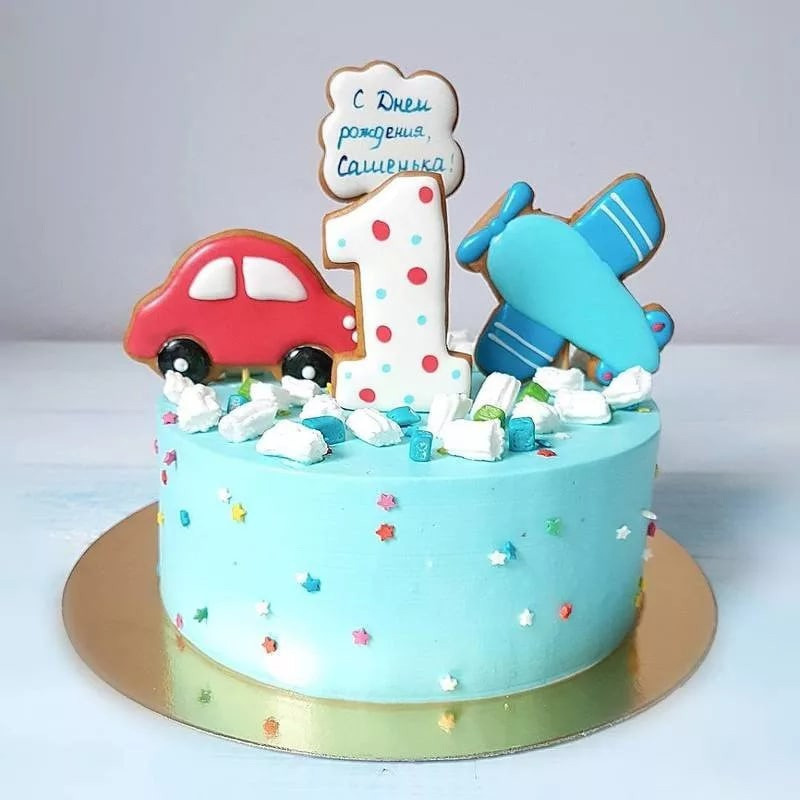 Тортики, шарики на годики. Детская фотостудия в Санкт-Петербурге