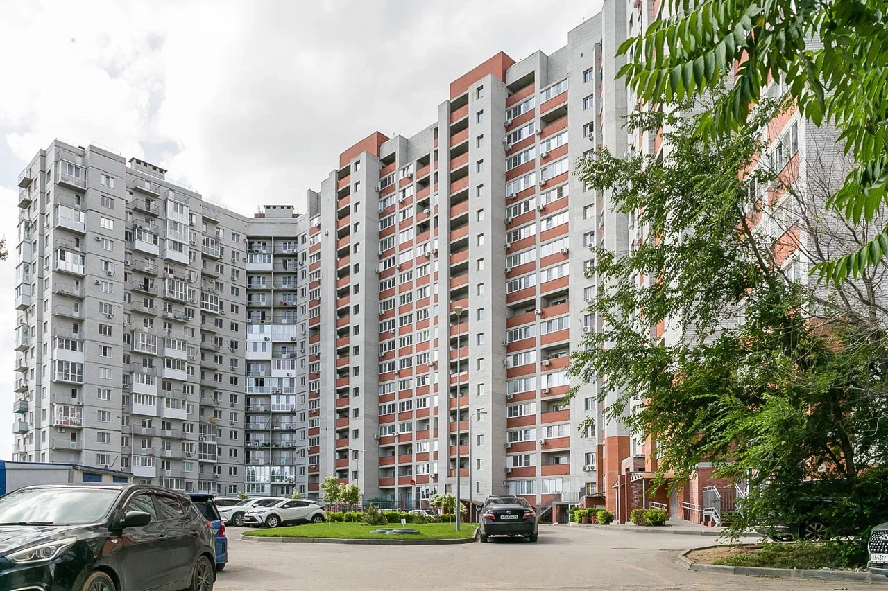 Интерьерная и архитектурная съемка квартиры на проспекте Жукова. Событийный фотограф Максим Бескоровайновнов