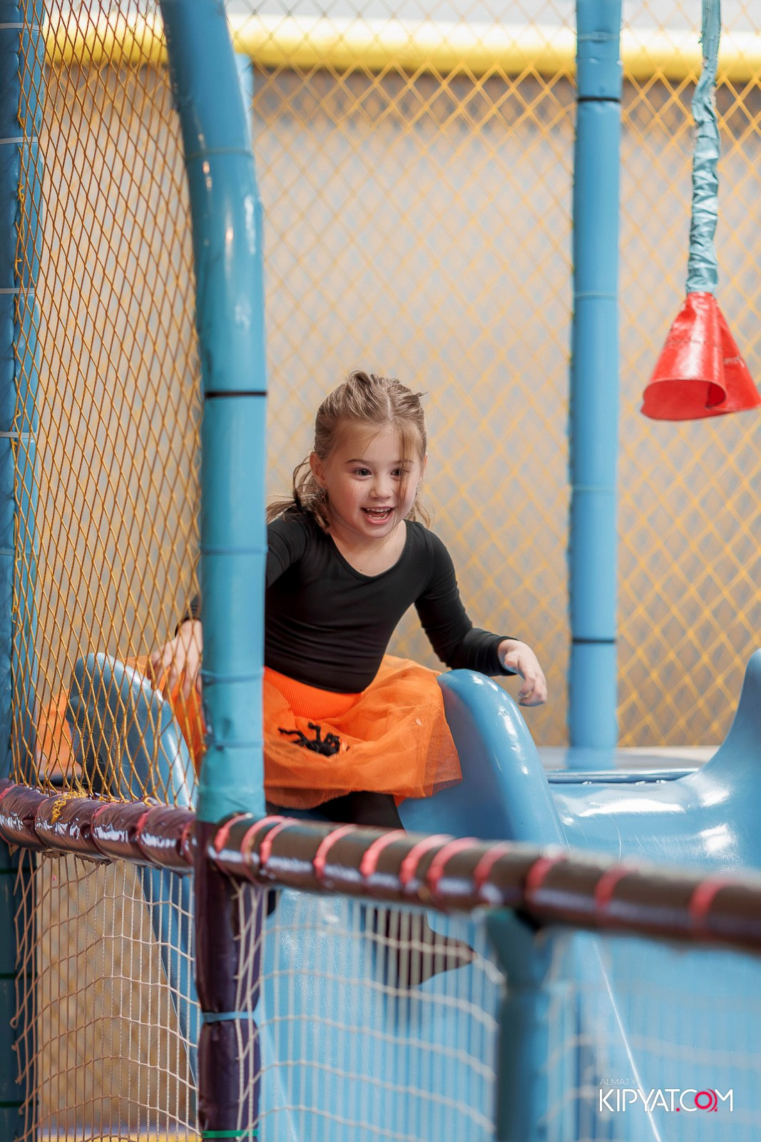 HALLOWEEN В KINDER BOOM. КИПЯТКОМ АЛМАТЫ!