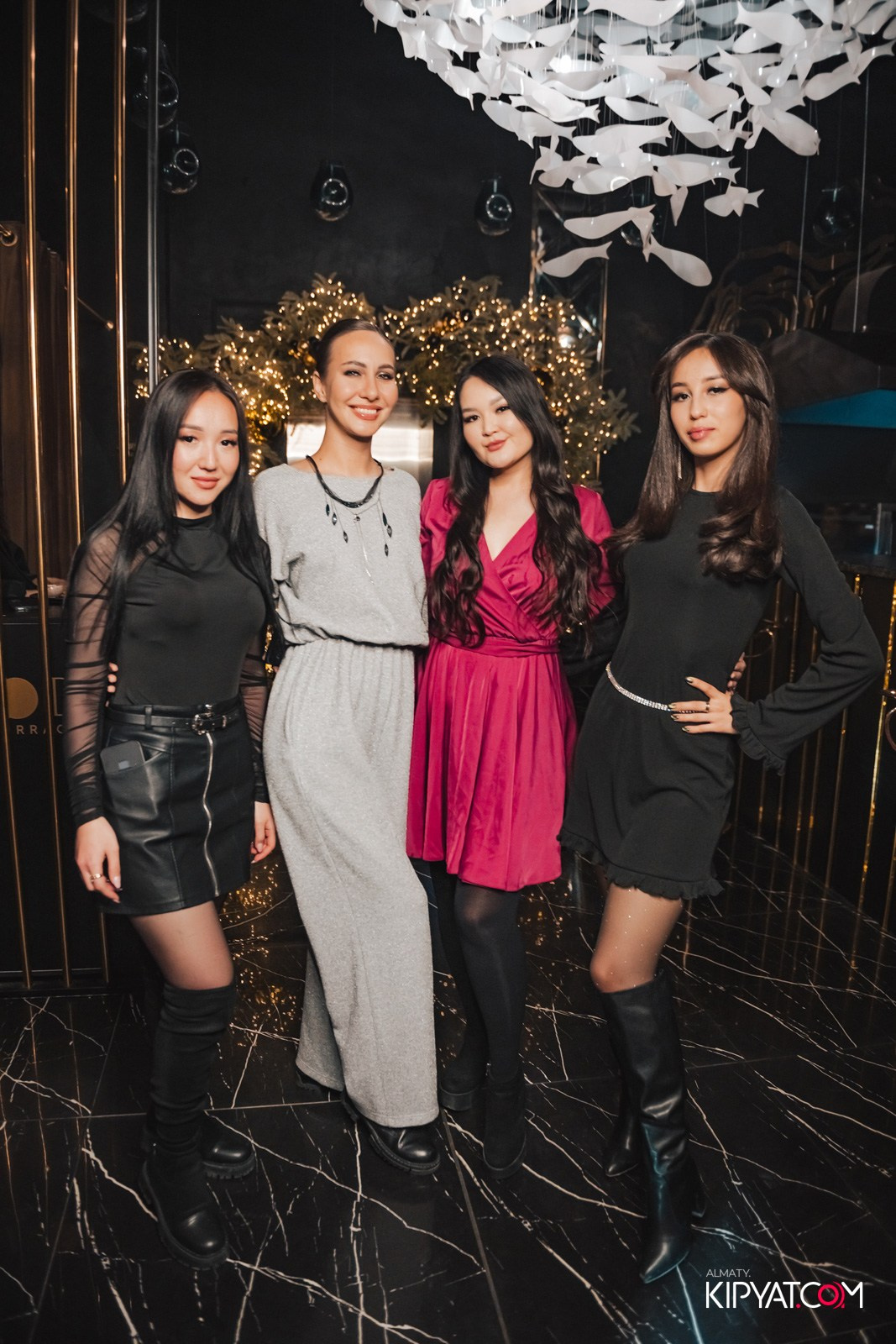 MOOD KARAOKE & TERRACE. КИПЯТКОМ АЛМАТЫ!