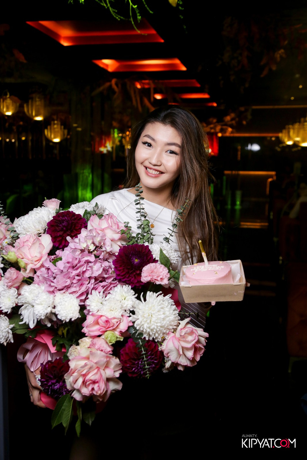 БАР ПАНАЕХАЛИ НА ДОСТЫК. КИПЯТКОМ АЛМАТЫ!