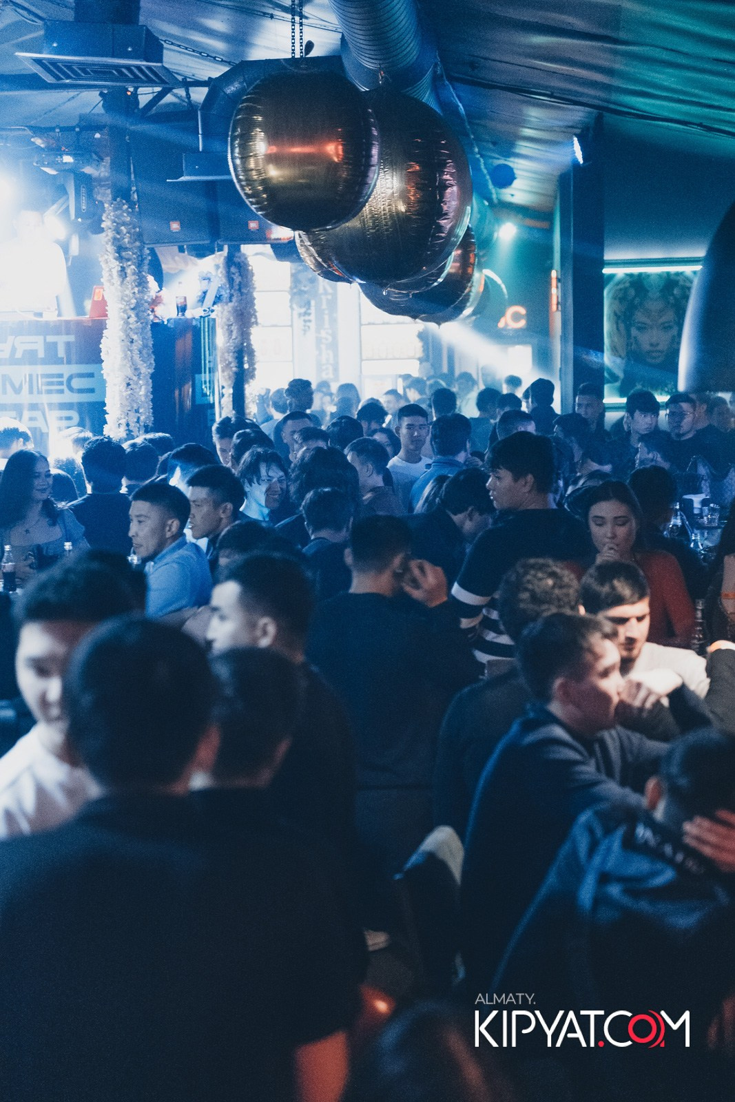 UYAT EMES BAR. КИПЯТКОМ АЛМАТЫ! Фотосъемка мероприятий в Алматы