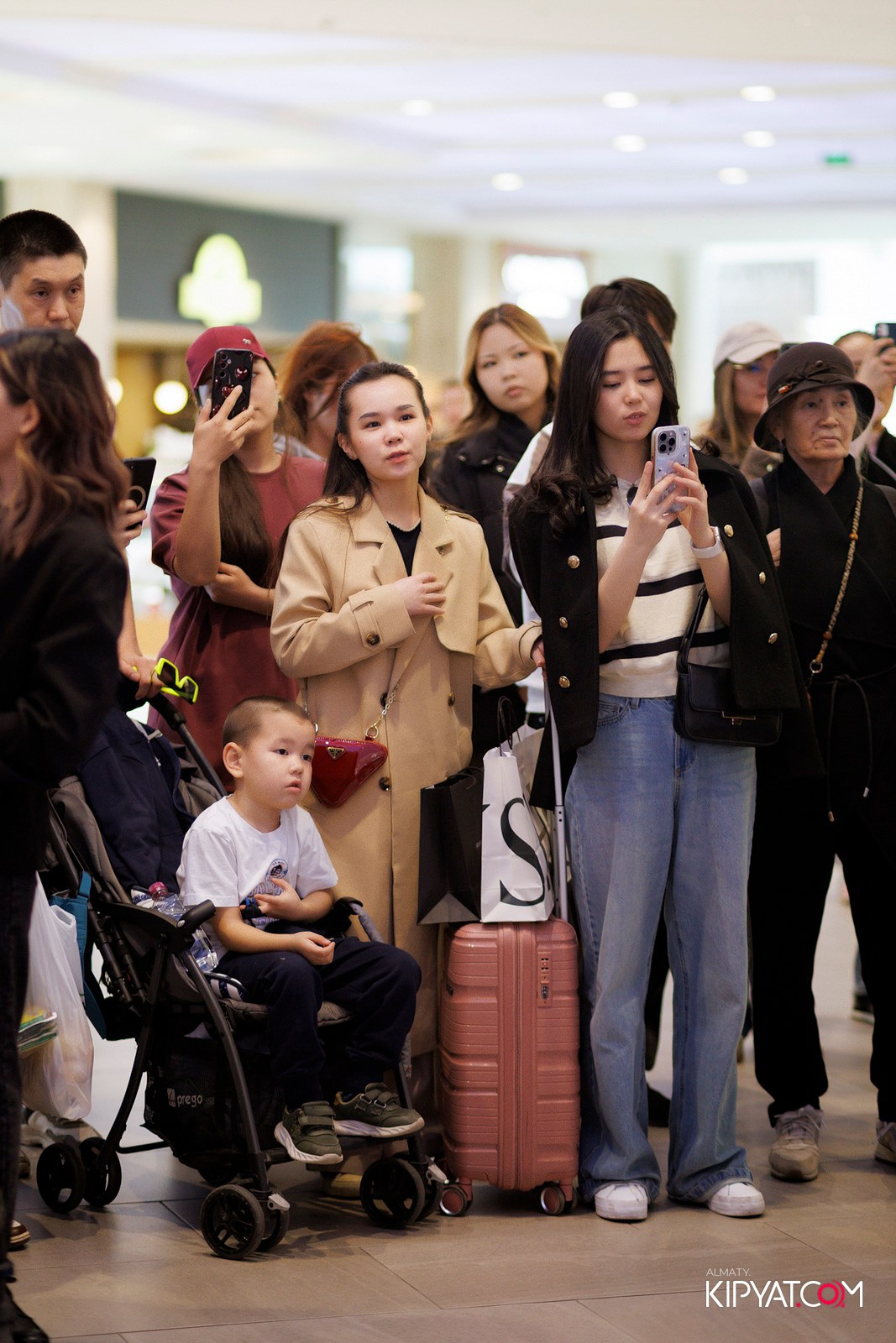 ПРЕЗЕНТАЦИЯ SAMSUNG S26. КИПЯТКОМ АЛМАТЫ! Фотосъемка мероприятий в Алматы