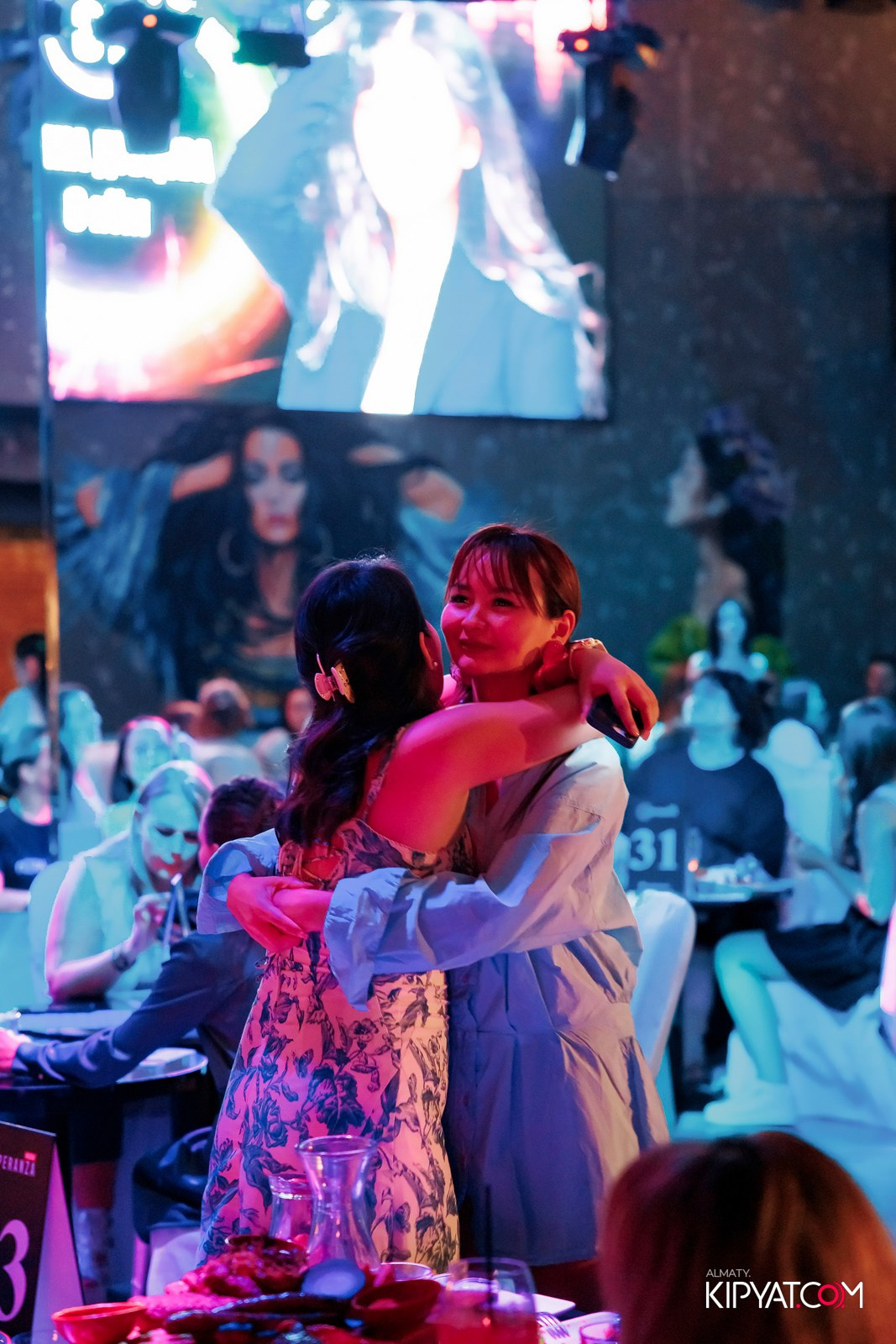 МУЗЫКАЛЬНОЕ ЛОТО В HIT RETRO. КИПЯТКОМ АЛМАТЫ!