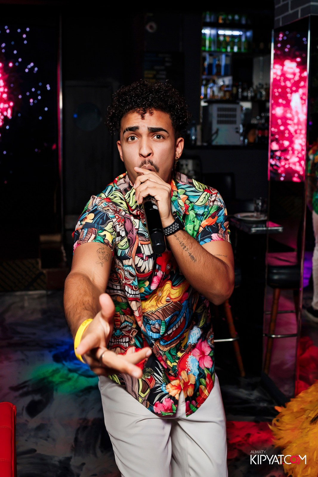 КАРАОКЕ DOREMI. КИПЯТКОМ АЛМАТЫ! Фотосъемка мероприятий в Алматы