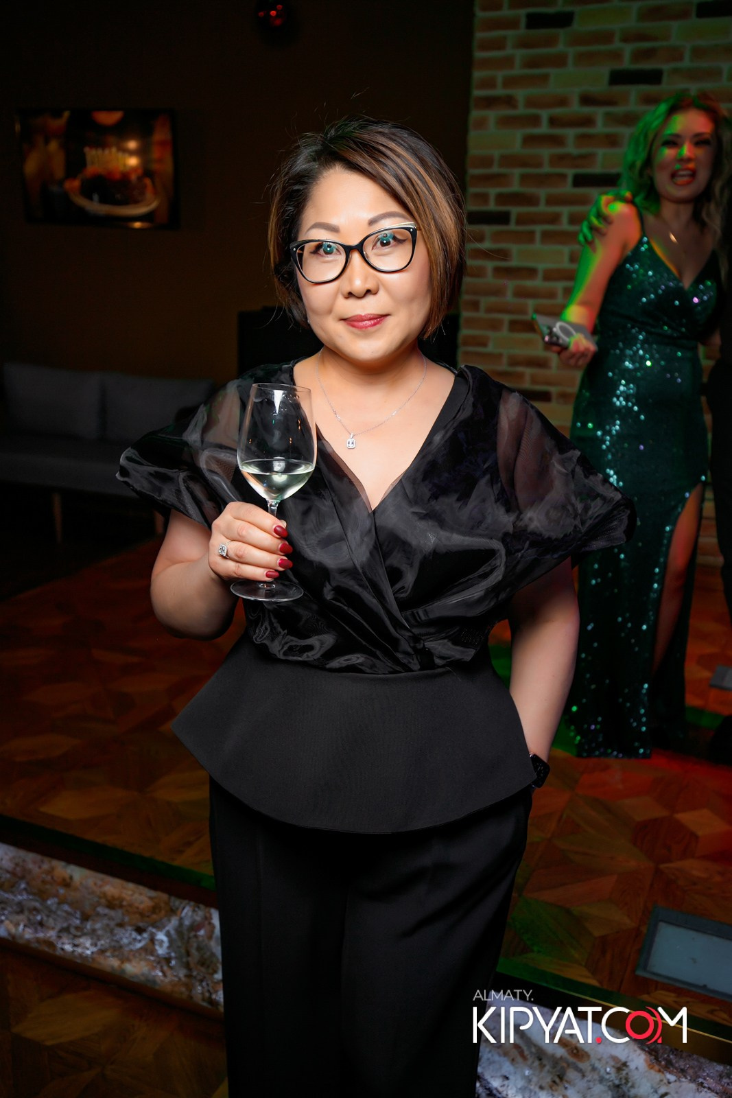 ZIYAFET STEAK HOUSE. КИПЯТКОМ АЛМАТЫ!