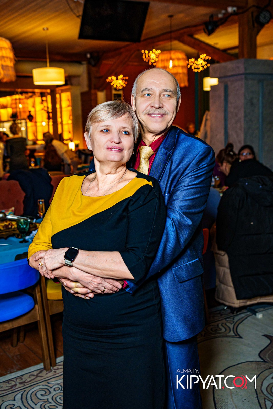 ГРУЗИНСКИЙ ДВОР НА КАБАНБАЙ БАТЫРА. КИПЯТКОМ АЛМАТЫ!