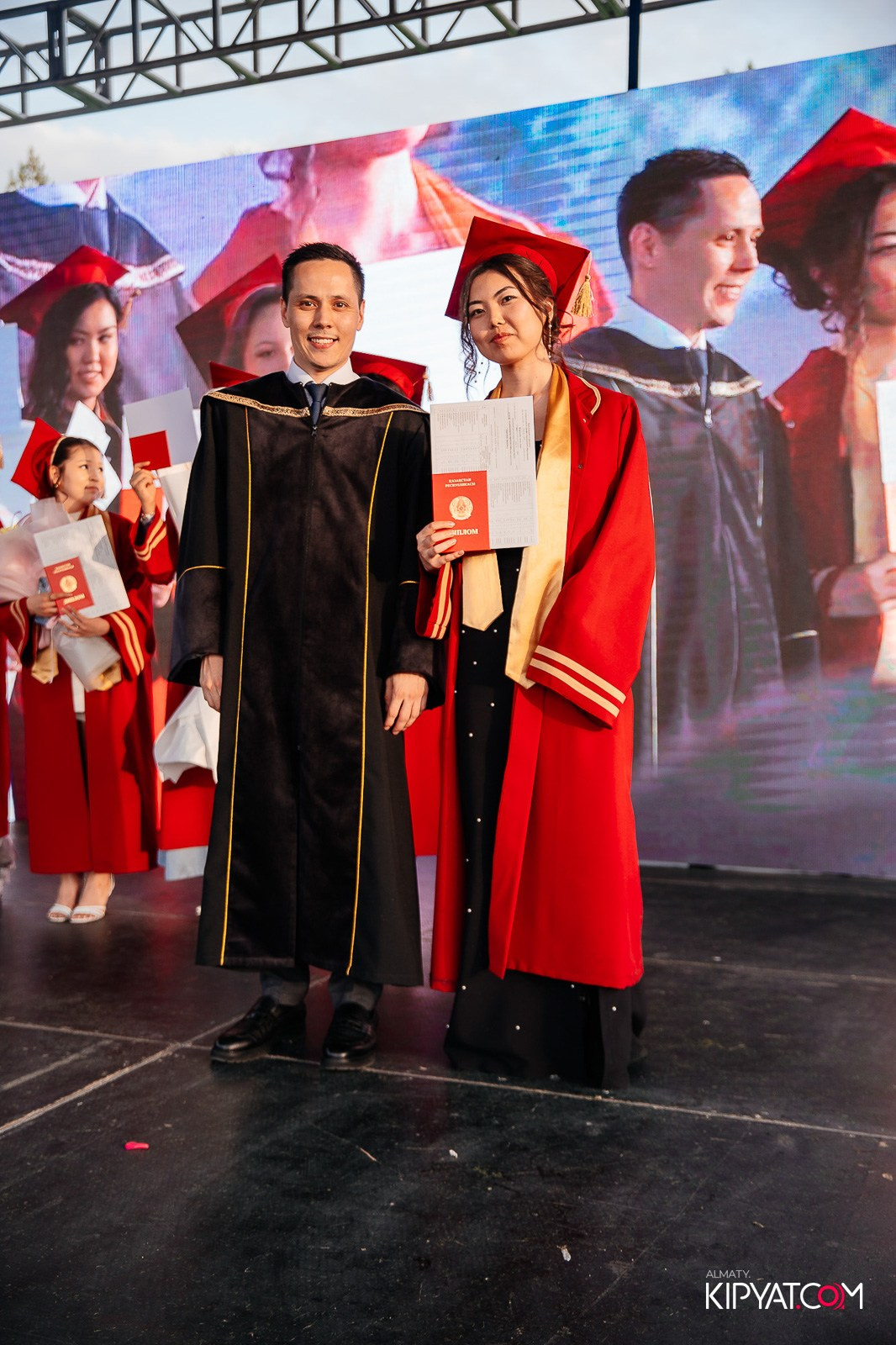 ВРУЧЕНИЕ ДИПЛОМОВ — НАРХОЗ КОЛЛЕДЖ. Part 4. КИПЯТКОМ АЛМАТЫ!