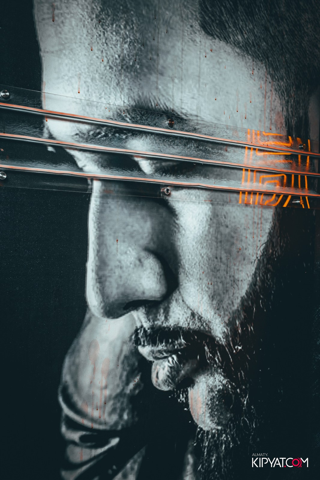 УХО И МЕДВЕДЬ НА ГАГАРИНА. КИПЯТКОМ АЛМАТЫ!