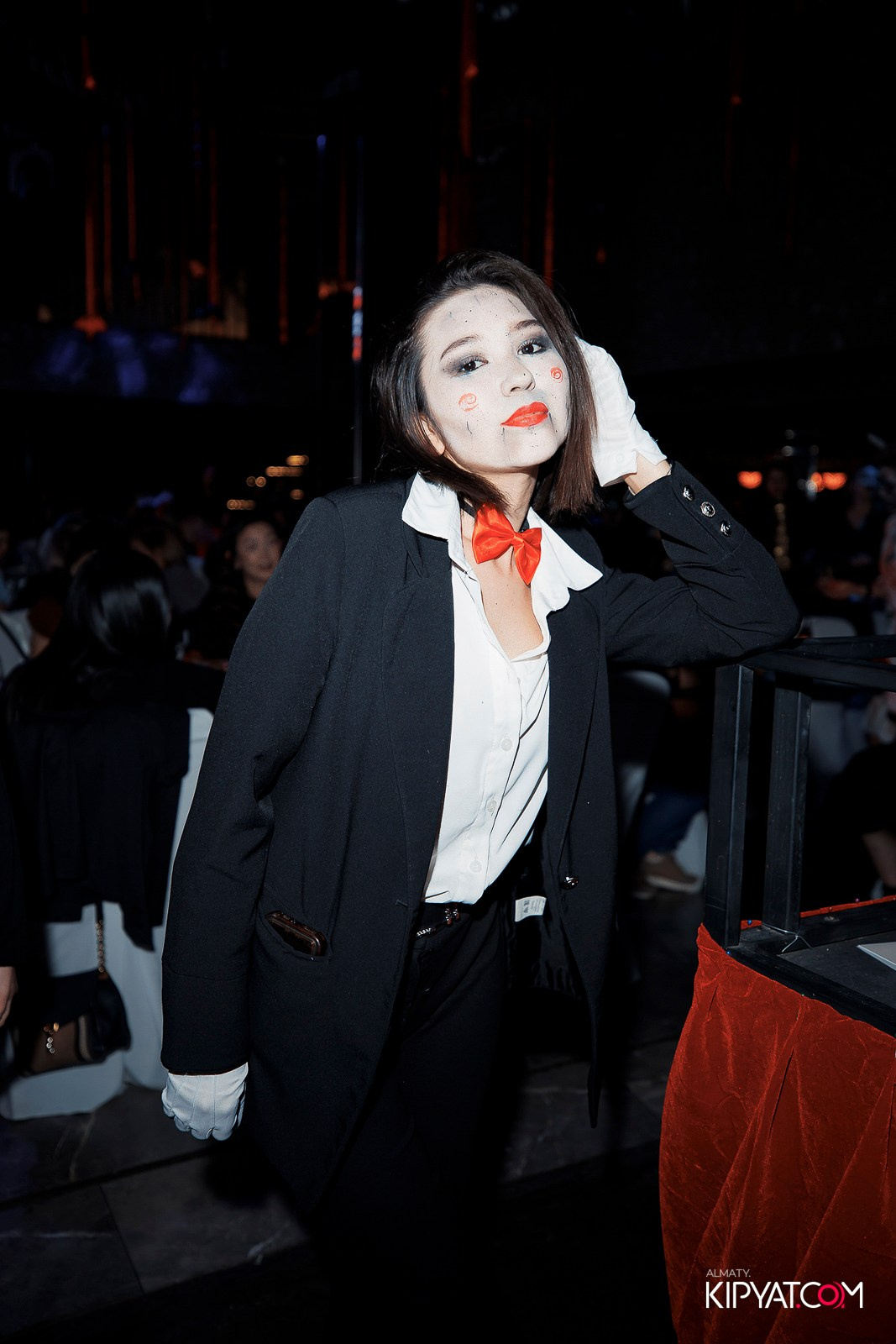 МУЗЫКАЛЬНОЕ ЛОТО В HIT RETRO. КИПЯТКОМ АЛМАТЫ!