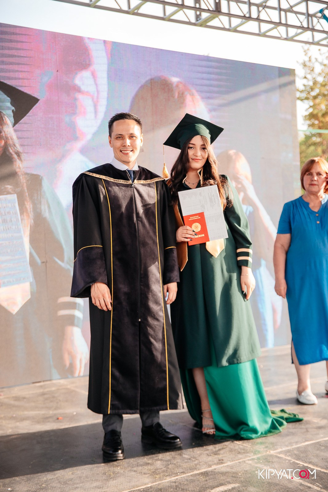 ВРУЧЕНИЕ ДИПЛОМОВ — НАРХОЗ КОЛЛЕДЖ. Part 3. КИПЯТКОМ АЛМАТЫ!