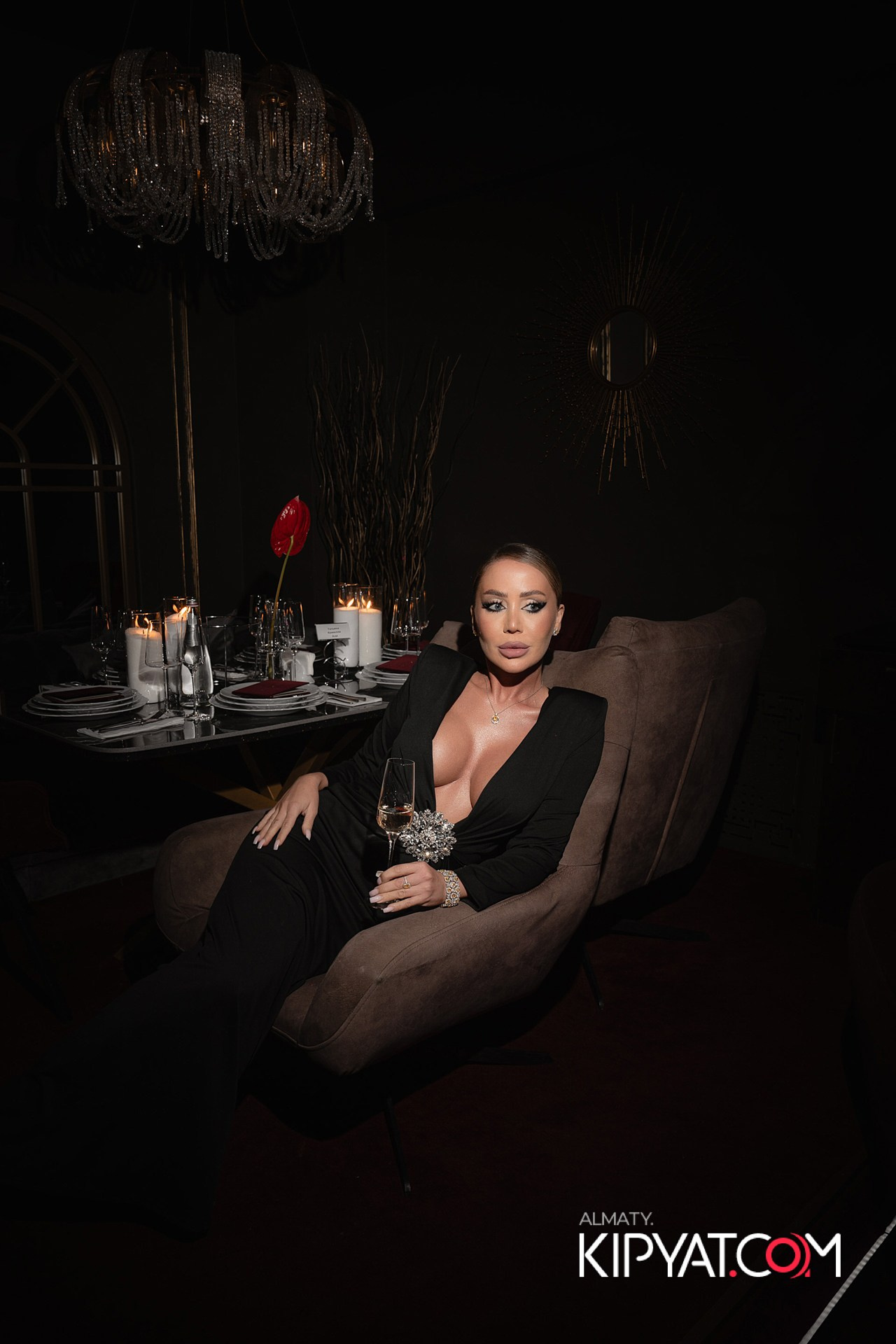 THE THEATER. КИПЯТКОМ АЛМАТЫ!