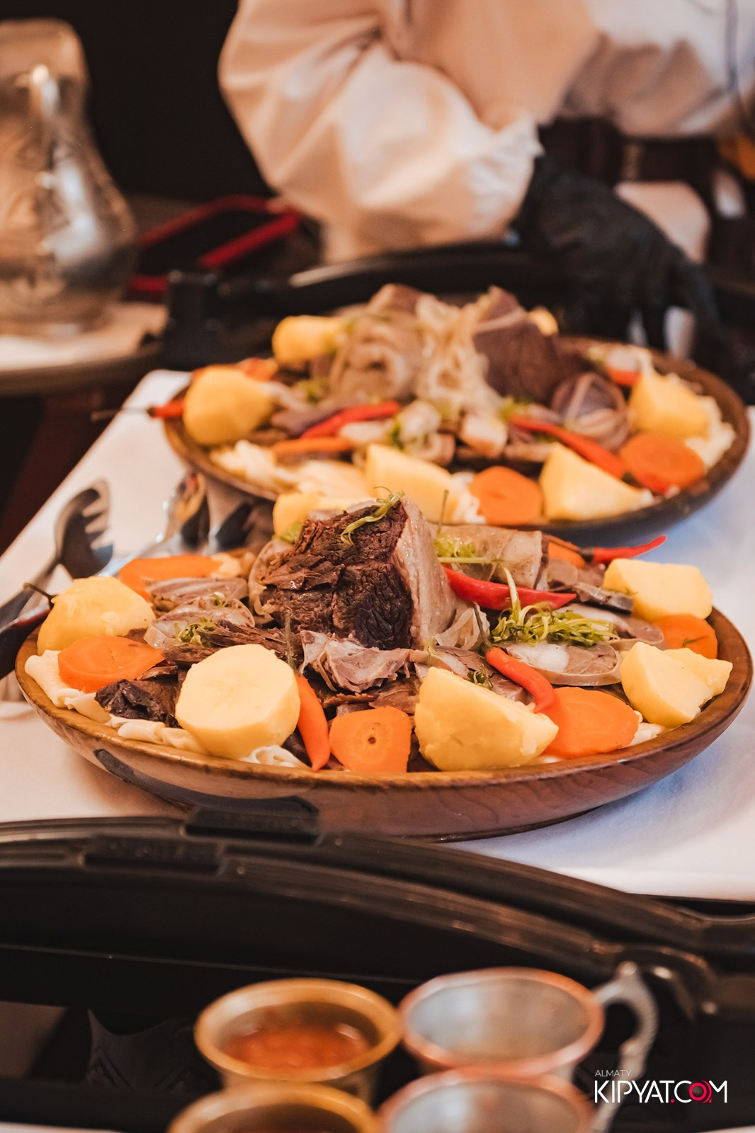 ИЗОБИЛЬНАЯ СЕМЬЯ. КИПЯТКОМ АЛМАТЫ! Фотосъемка мероприятий в Алматы