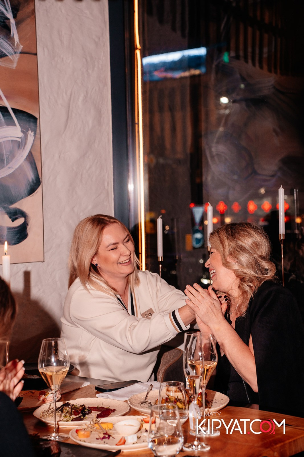 ДЕНЬ РОЖДЕНИЯ РЕСТОРАНА MÖTE. КИПЯТКОМ АЛМАТЫ! Фотосъемка мероприятий в Алматы