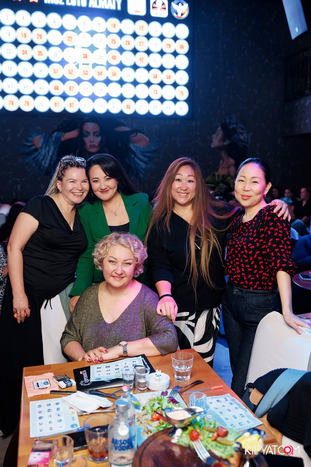 МУЗЫКАЛЬНОЕ ЛОТО В HIT RETRO. КИПЯТКОМ АЛМАТЫ!