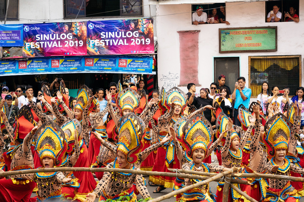 Фоторепортаж фестиваля Синулог на Филиппинских островах. Андрей Бортников. Рекламный фотограф в Грузии
